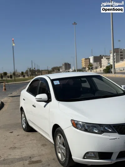 Kia Cerato EX 4