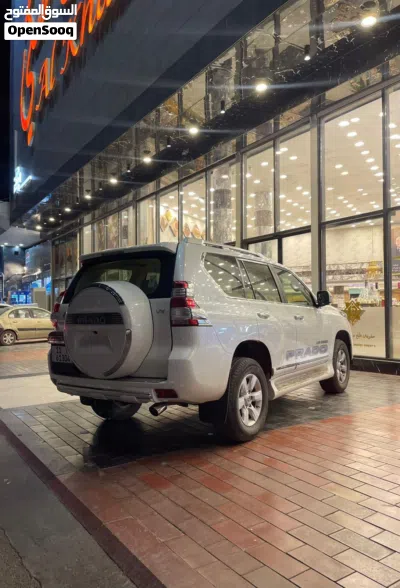 Toyota Prado VX 2
