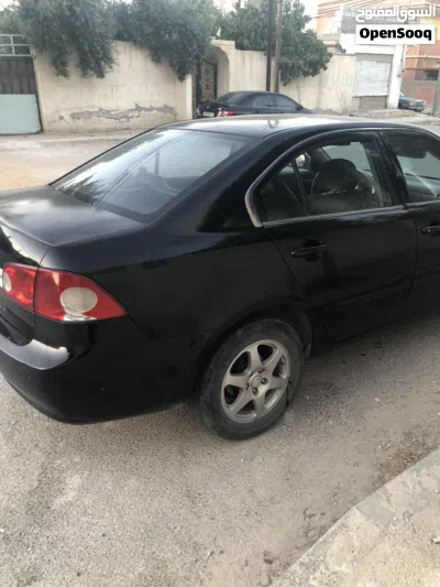 Kia Lotze 3
