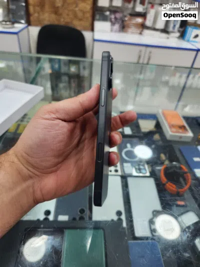 iPhone 16 plus بحالة الجديد بسعر مميز جدا 2
