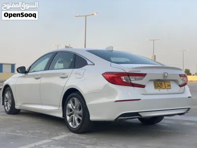 هوندا اكورد LX 4