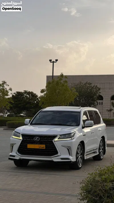 Lexus LX LX 570 2