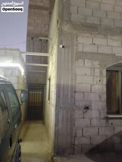 بيت طابقين للبيع 2
