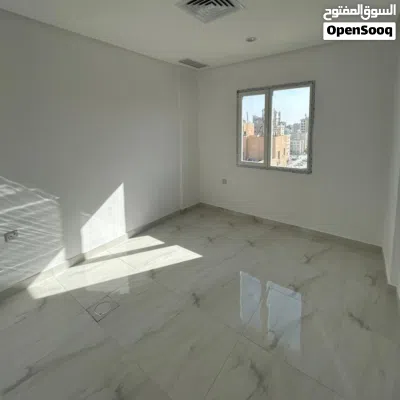 شقة سكنية أول ساكن للإيجار في حولي 3