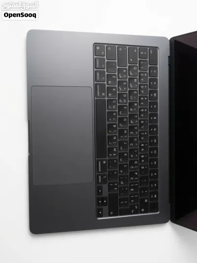 MacBook Air 15” M3 - 8GB RAM - 256GB SSD - لون Midnight - بطارية 100% 2