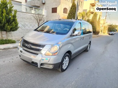 Hyundai H1 Standard 2
