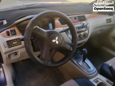 Mitsubishi Lancer GLX 3