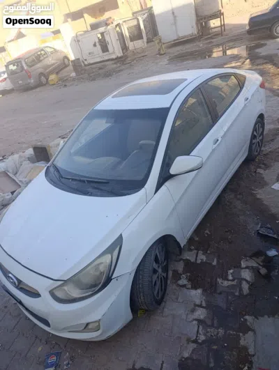 Hyundai Accent GL 3