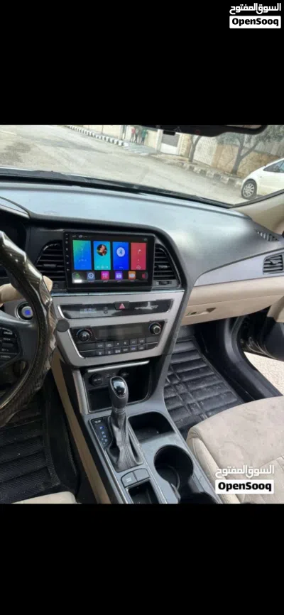 Hyundai Sonata SE 4