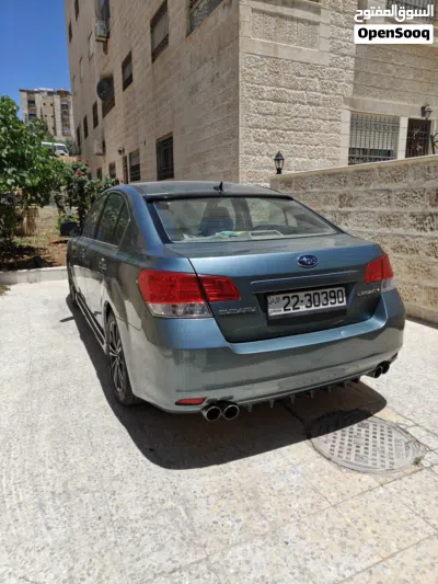 Subaru Legacy Base 3