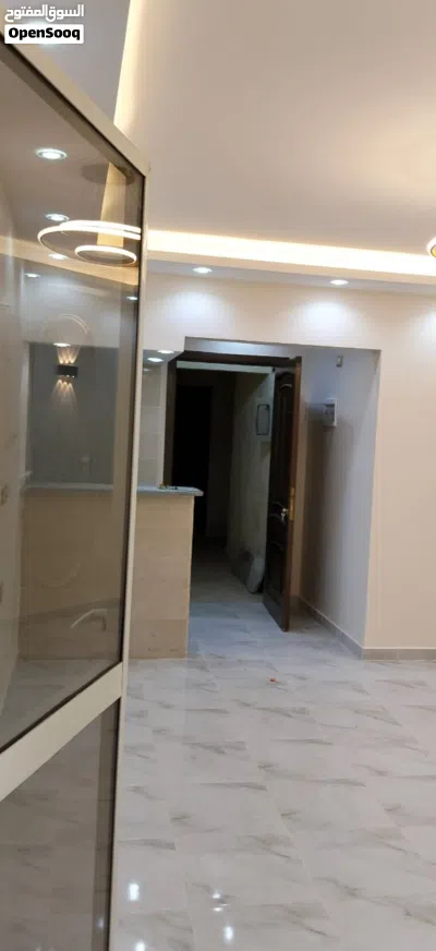 شقه للبيع سوبر لوكس اول سكن 4