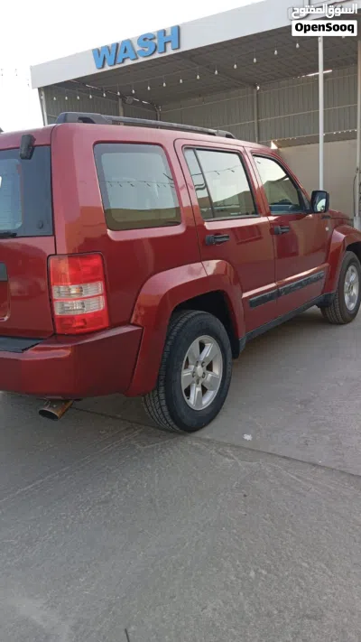 Jeep Liberty Standard 3