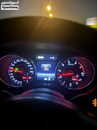 Mercedes Benz GL-Class GL 63 AMG 4