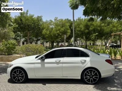 مرسيدس بنز الفئة-C C 300 4