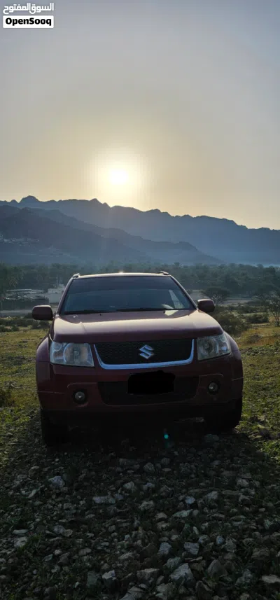 Suzuki Grand Vitara DLX 2