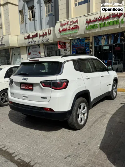 جيب كومباس Standard 4