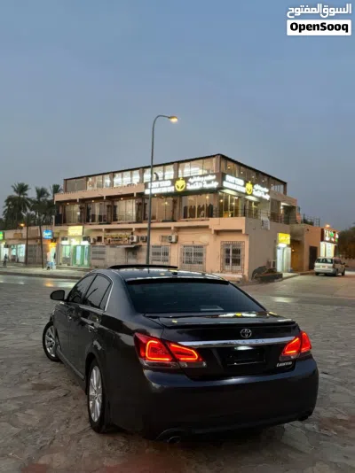 Toyota Avalon Limited 3