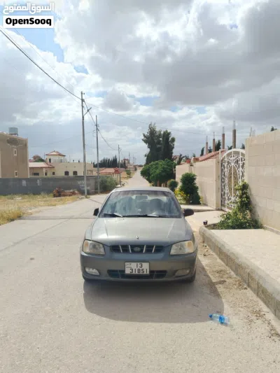 Hyundai Accent SEL 4