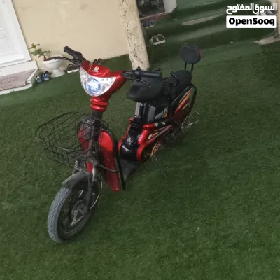 سكوتر مستعمل بحاله ممتازه اسعر 60 3