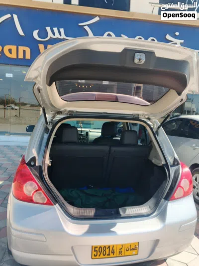Nissan Versa S 4