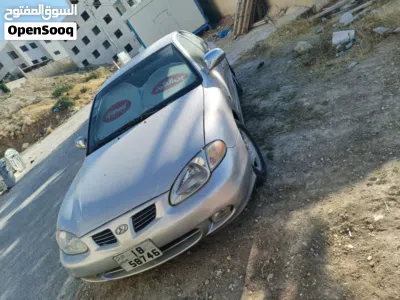 Hyundai Avante Standard 4