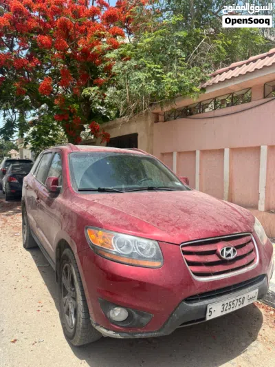 Hyundai Santa Fe Limited 4
