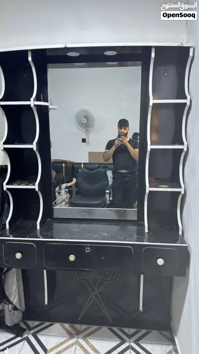 ميز مرايه حلاقة 2