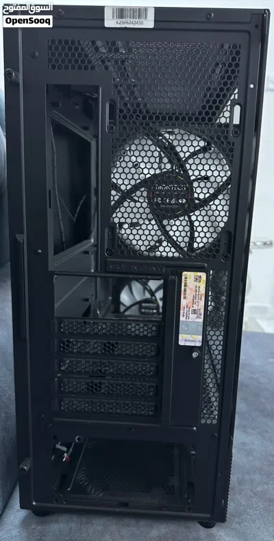 للبيع كيس كمبيوتر (MONTECH) + مبرد هوائي DeepCool RGB بحالة ممتاز 3