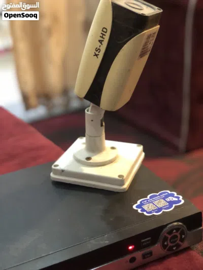 سيستم كاميرات مراقبة كامل وجاهز (5 كاميرات 3MP + جهاز DVR مع هارد ديسك 4