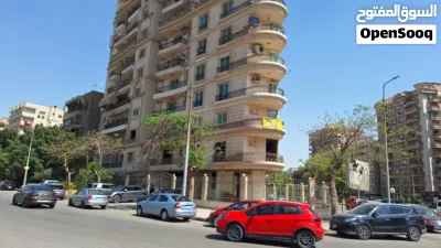 شقة للبيع بالقاهرة – مصر الجديدة بمساحة 232 مترًا. 3
