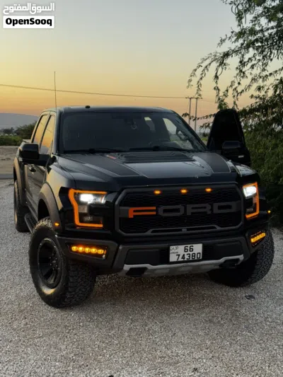 Ford F-150 Raptor 2