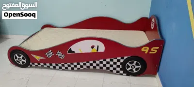 سرير أطفال مع الدوشق للبيع – 25 ريال فقط Kids Bed with Mattress for Sale – OMR 25 Only 2