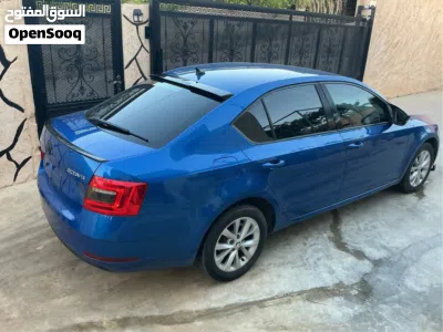سكودا اوكتافيا RS 2