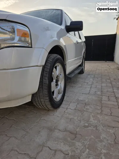 فورد اكسبيديشن XLT 4