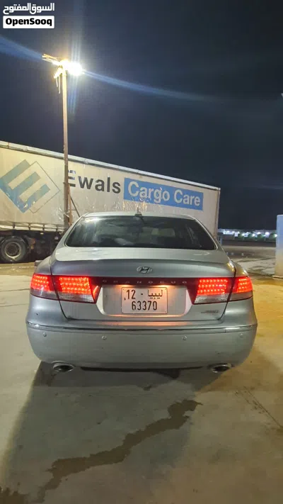 Hyundai Azera Standard 4