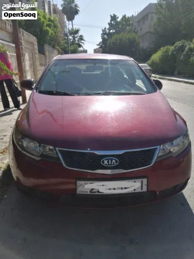 Kia Cerato Standard 2