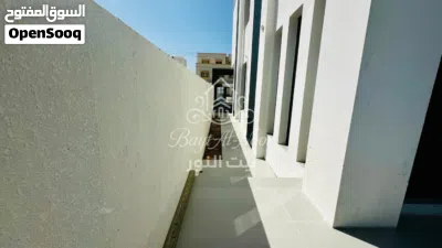 For Sale: Elegant 5+1 Bedroom Villa with Private & Canopy Parking REF SS3009 3