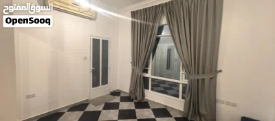 مبنى للبيع من المالك في حي الزعفرانيه المعبيله الجنوبيه بلوك 4 على ارض كورنر مفتوحه من ثلاث جهات.. 2