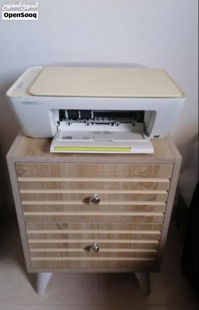 طابعة HP مستعملة للبيع - لطابعة HP DeskJet 2130 All - In - One وهي طابعة متعددة المهام اقتصادية مصم 3