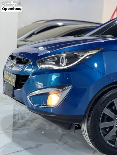 Hyundai Tucson Limited 4