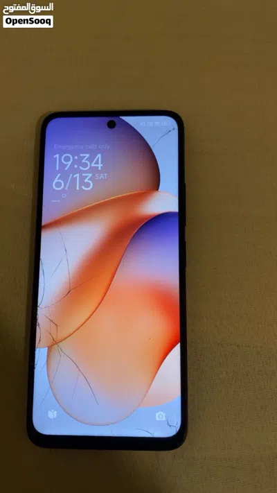 للبيع Redmi 12 شاشته مكسوره و شغال 100% 2