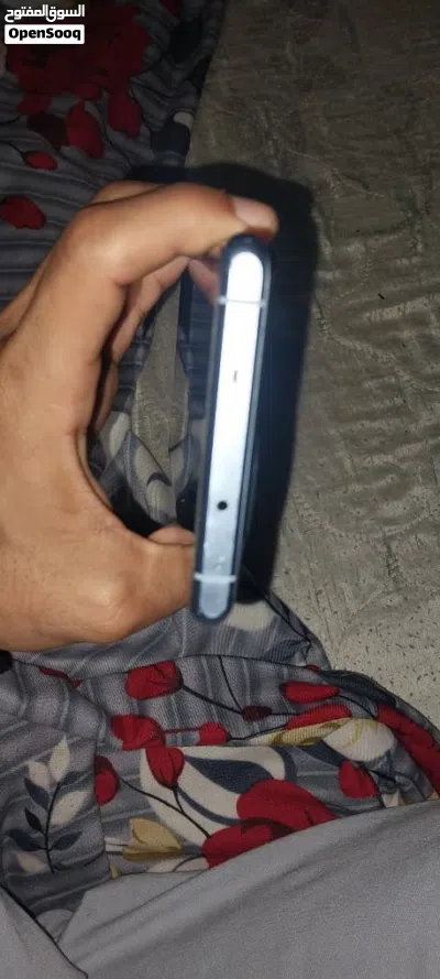 للبيع OnePlus 12R جهاز نظيف جدًا واستخدام خفيف، الأداء ممتاز وسريع بدون أي مشاكل 3