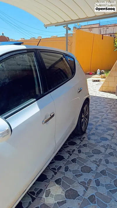 Hyundai i30 Standard 3
