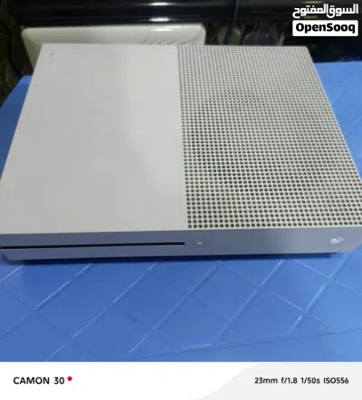 اكس بوكس وان اس سعره 140 بس 2