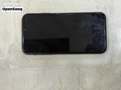 ايفون xr بحال ممتازة 2