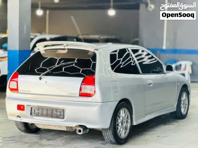 Mitsubishi Colt 4
