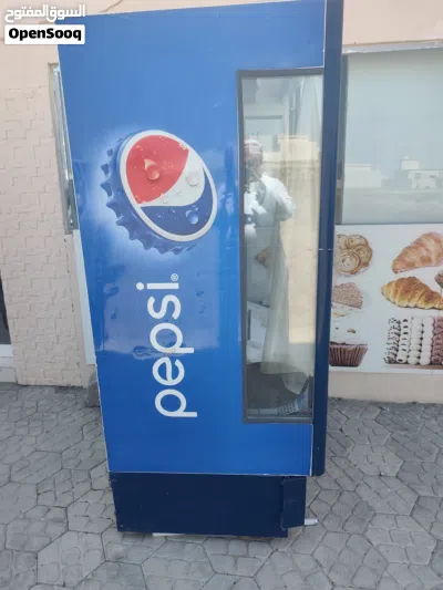 ثلاجات محل عدد 2مع فريز زجاجي 4