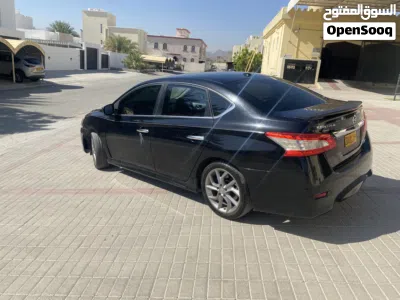 Nissan Sentra SR 3