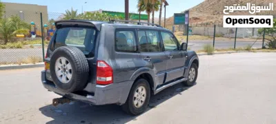ميتسوبيشي باجيرو GLS 4
