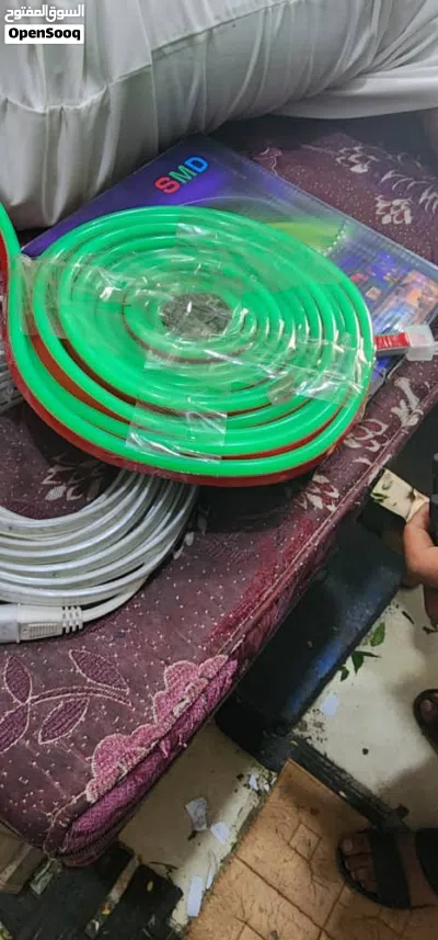 لي زينة اخضر للسيارت سيلكون 5متر لاصق v12 3